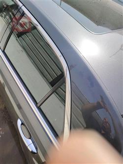 کرایسلەر 300